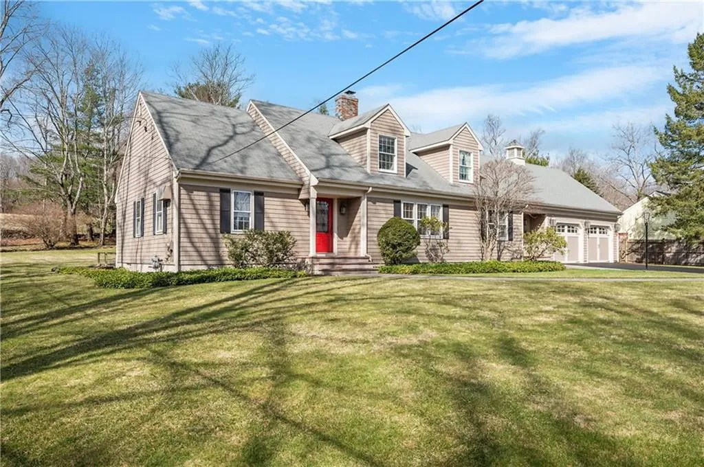 56 Hillside Road Cumberland RI 02864
