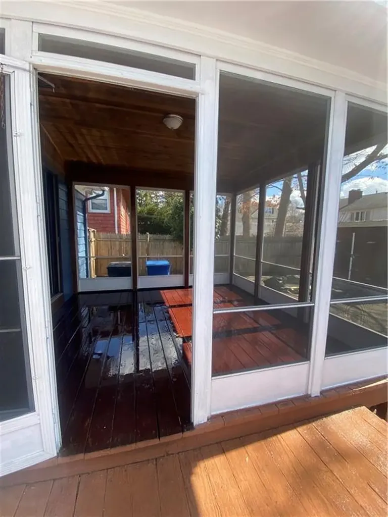 224 Hazelton Street Cranston RI 02920