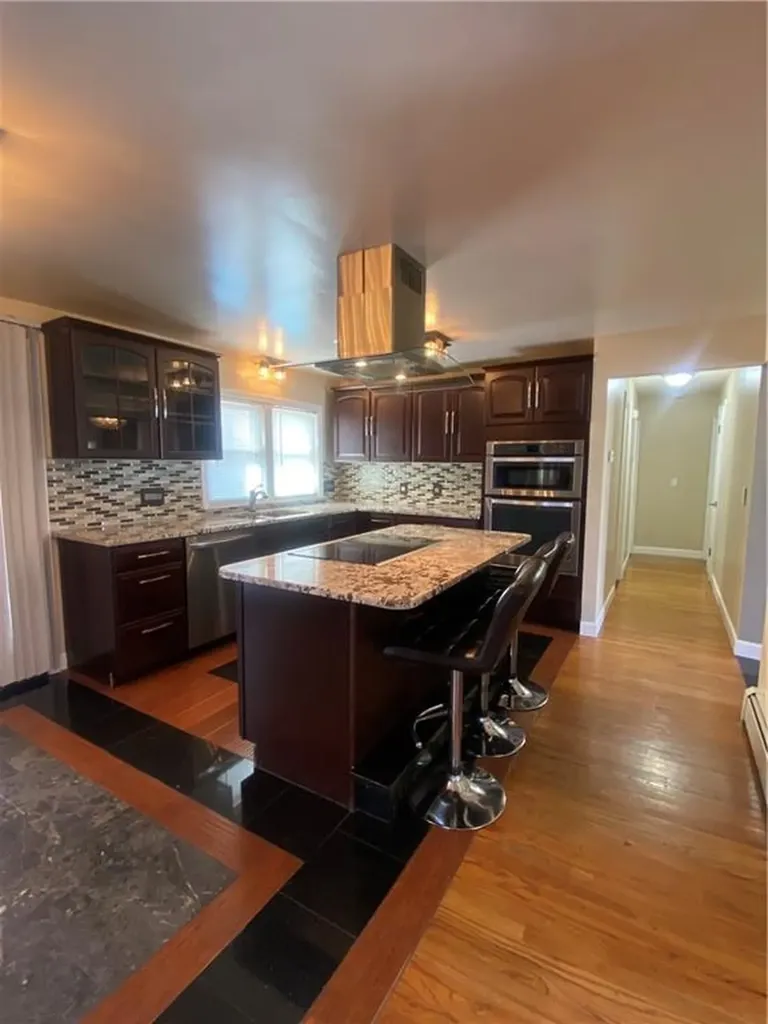 224 Hazelton Street Cranston RI 02920