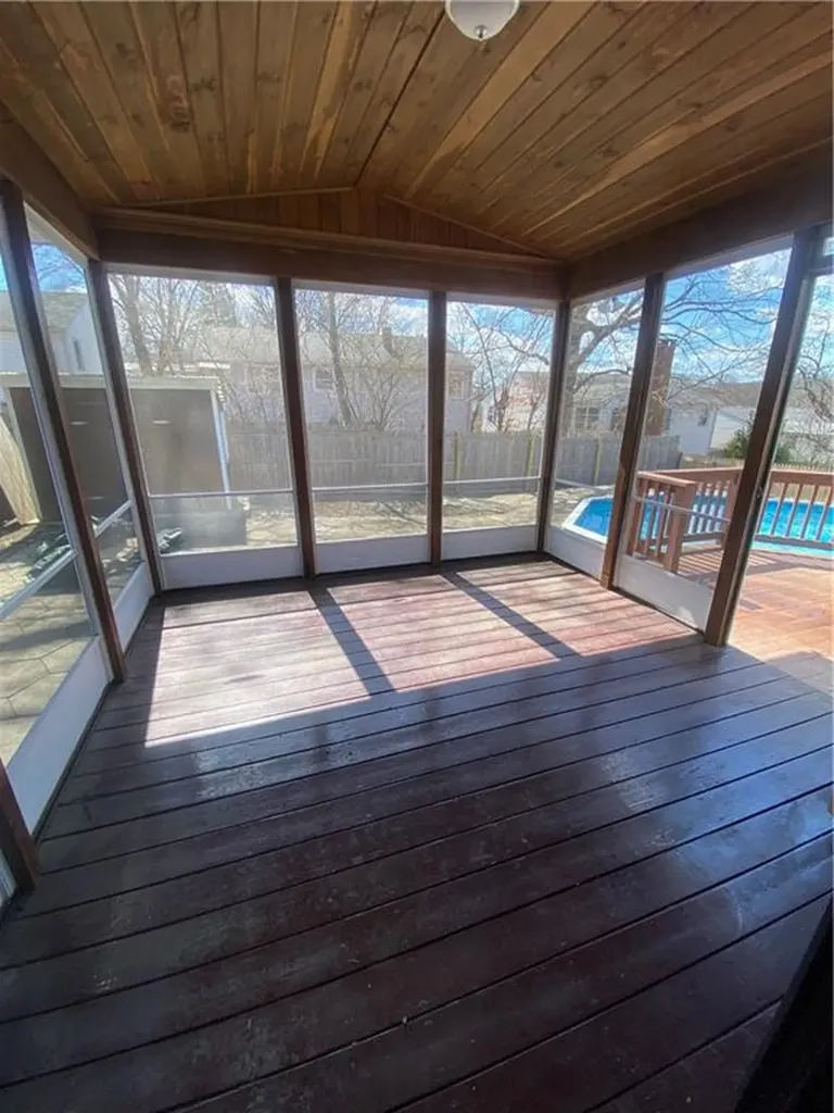 224 Hazelton Street Cranston RI 02920