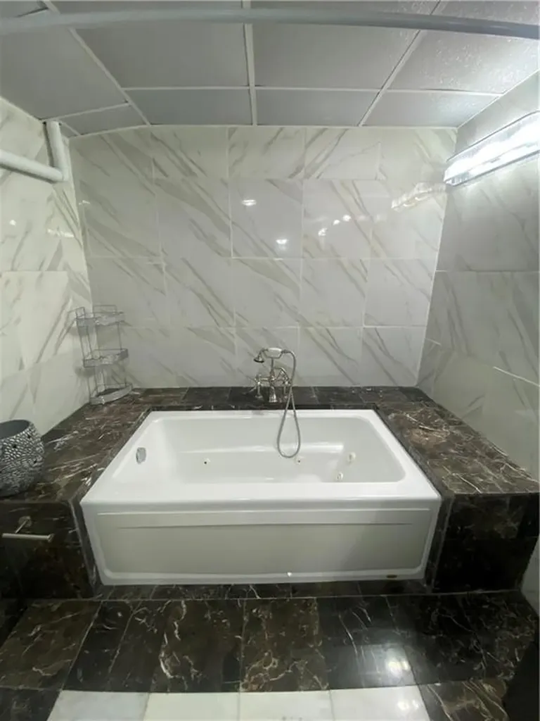 224 Hazelton Street Cranston RI 02920