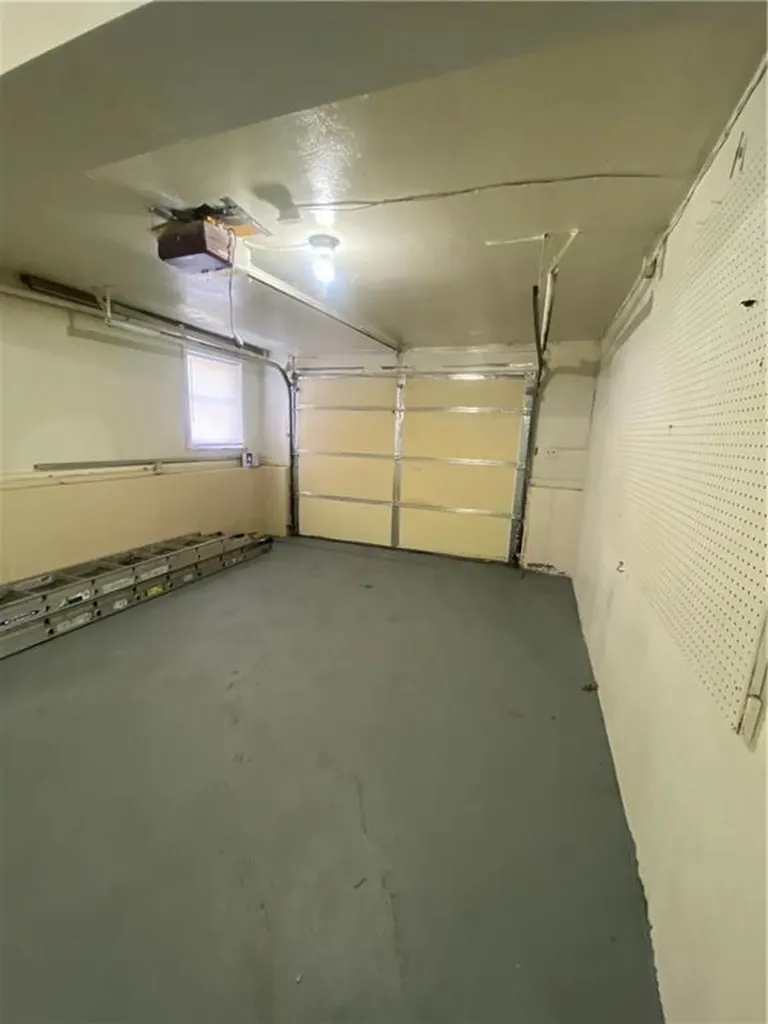 224 Hazelton Street Cranston RI 02920