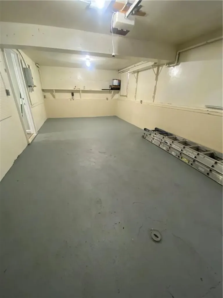 224 Hazelton Street Cranston RI 02920