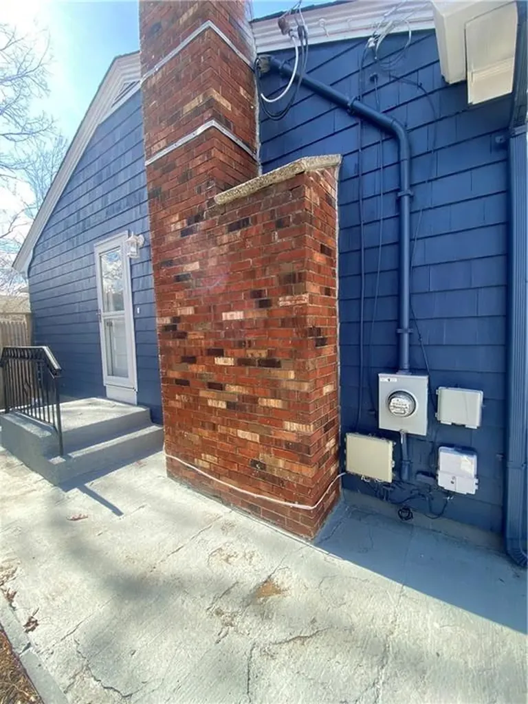 224 Hazelton Street Cranston RI 02920