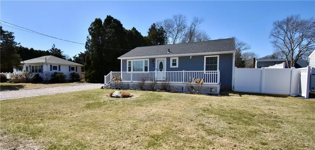 60 Montauk Avenue Westerly RI 02891
