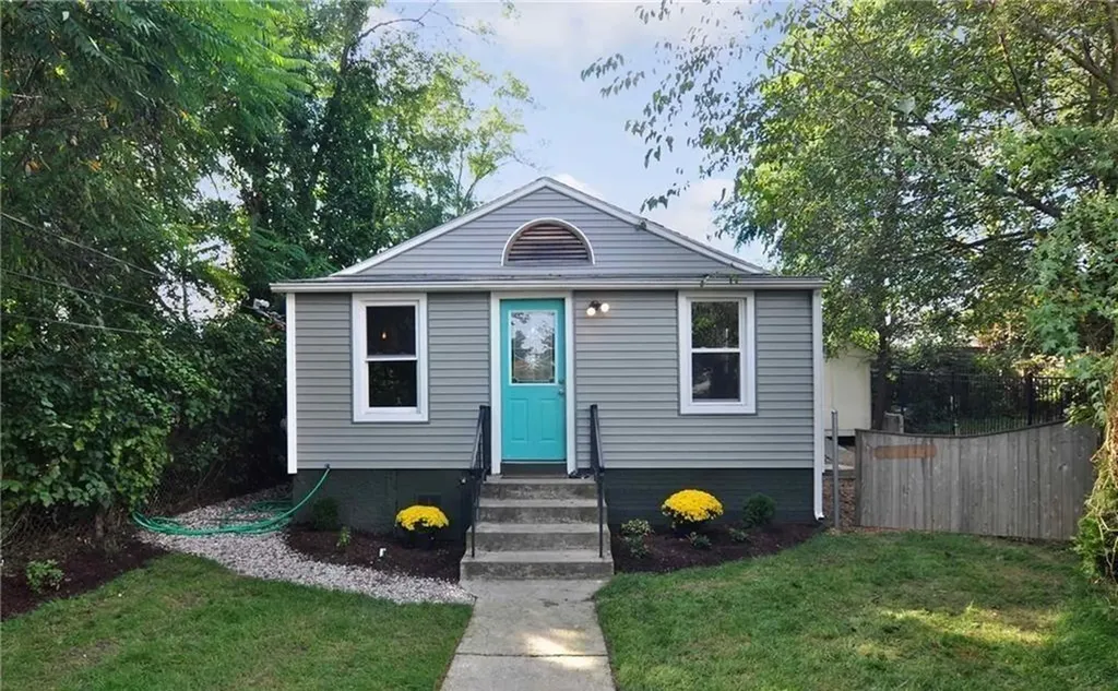 147 Aborn Avenue Warwick RI 02888
