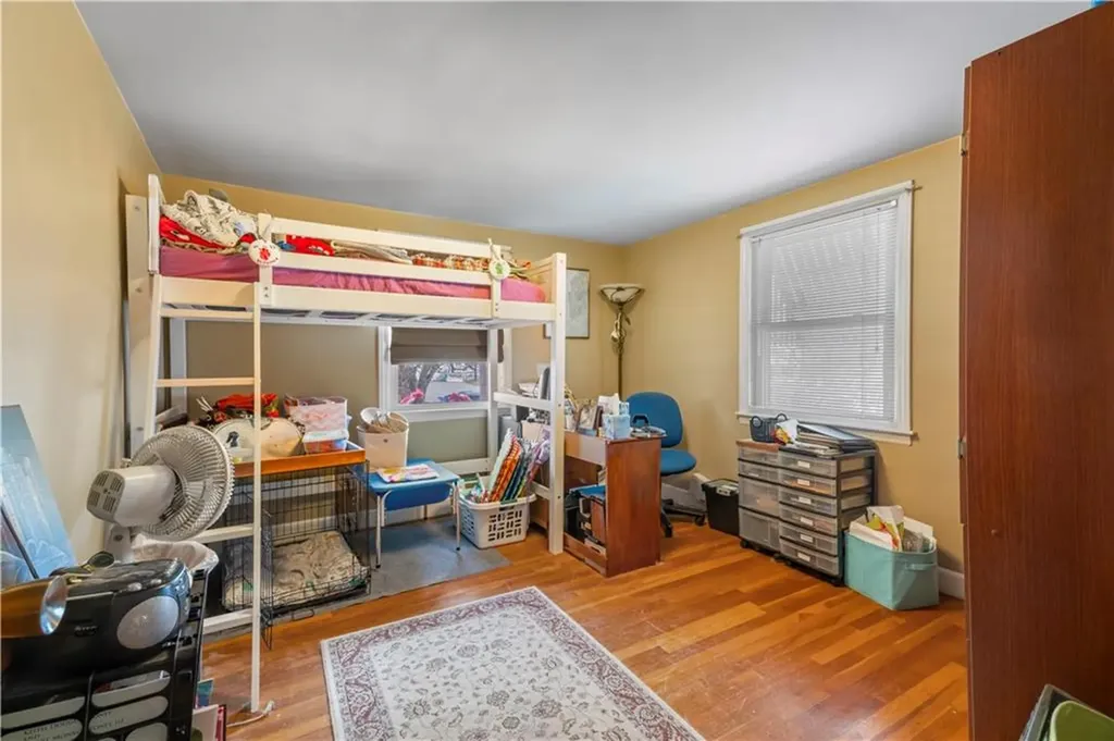 137 Kiwanee Road Warwick RI 02888