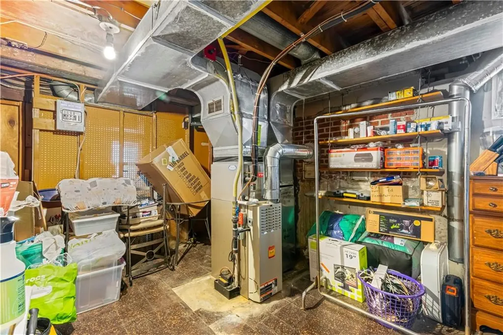 137 Kiwanee Road Warwick RI 02888