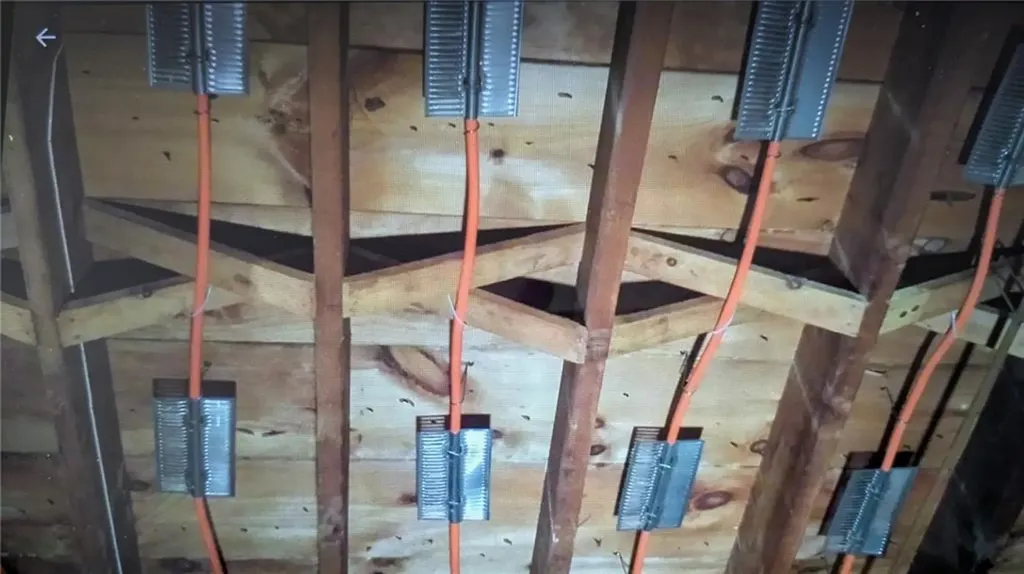 84 Worcester Avenue East Providence RI 02915