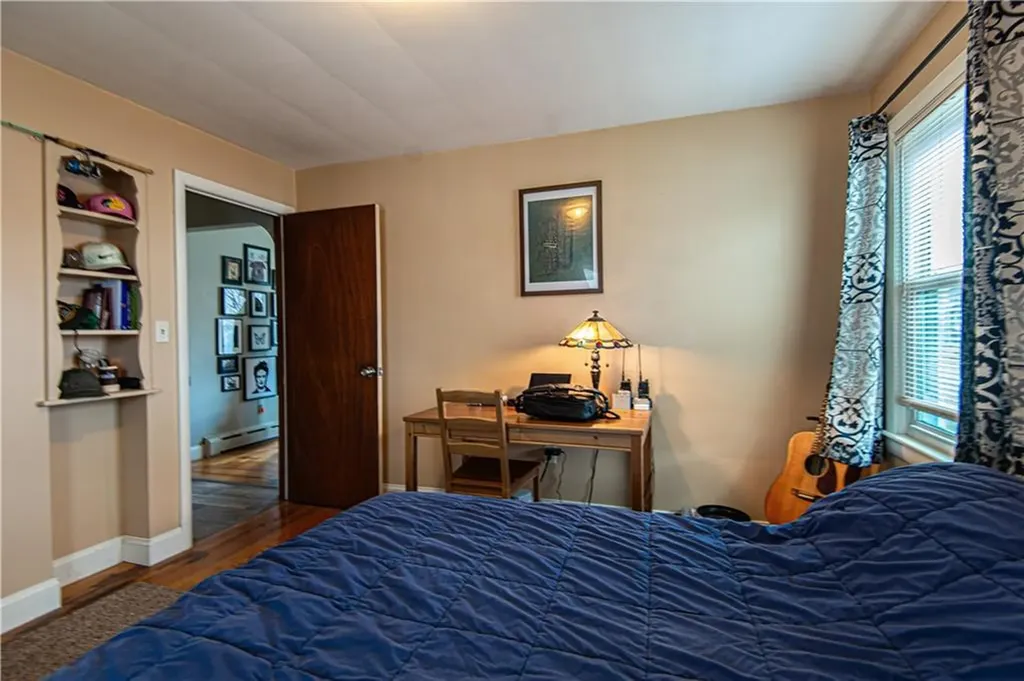 84 Worcester Avenue East Providence RI 02915