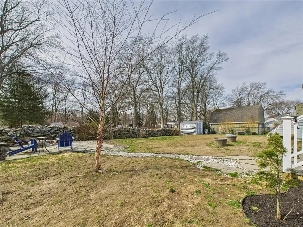 35 Hambly Road Tiverton RI 02878