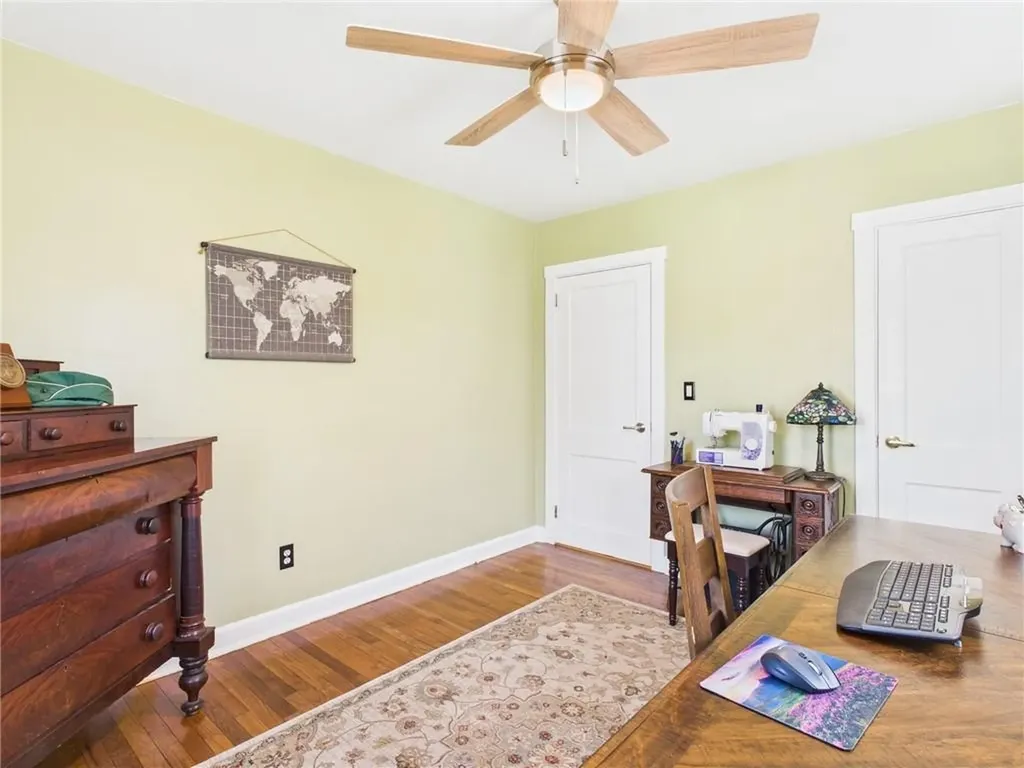 35 Hambly Road Tiverton RI 02878
