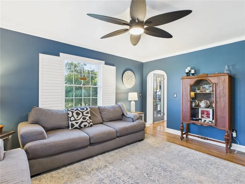 35 Hambly Road Tiverton RI 02878