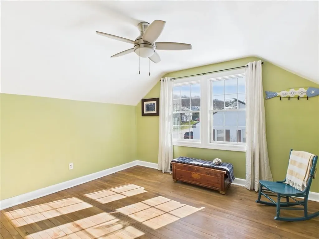 35 Hambly Road Tiverton RI 02878
