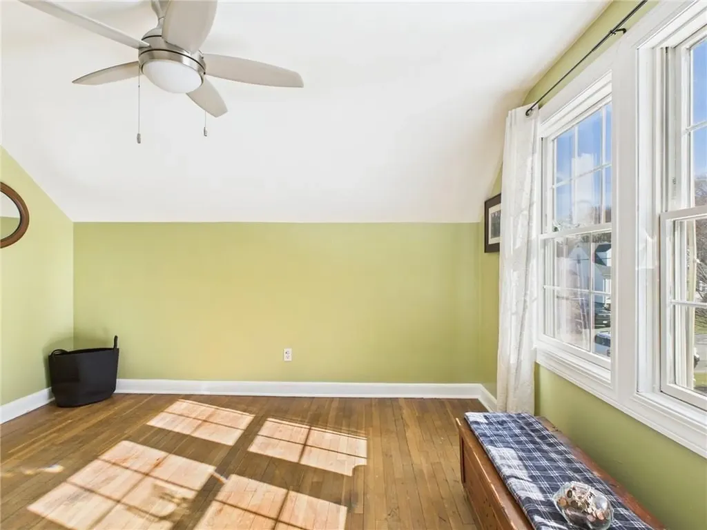 35 Hambly Road Tiverton RI 02878