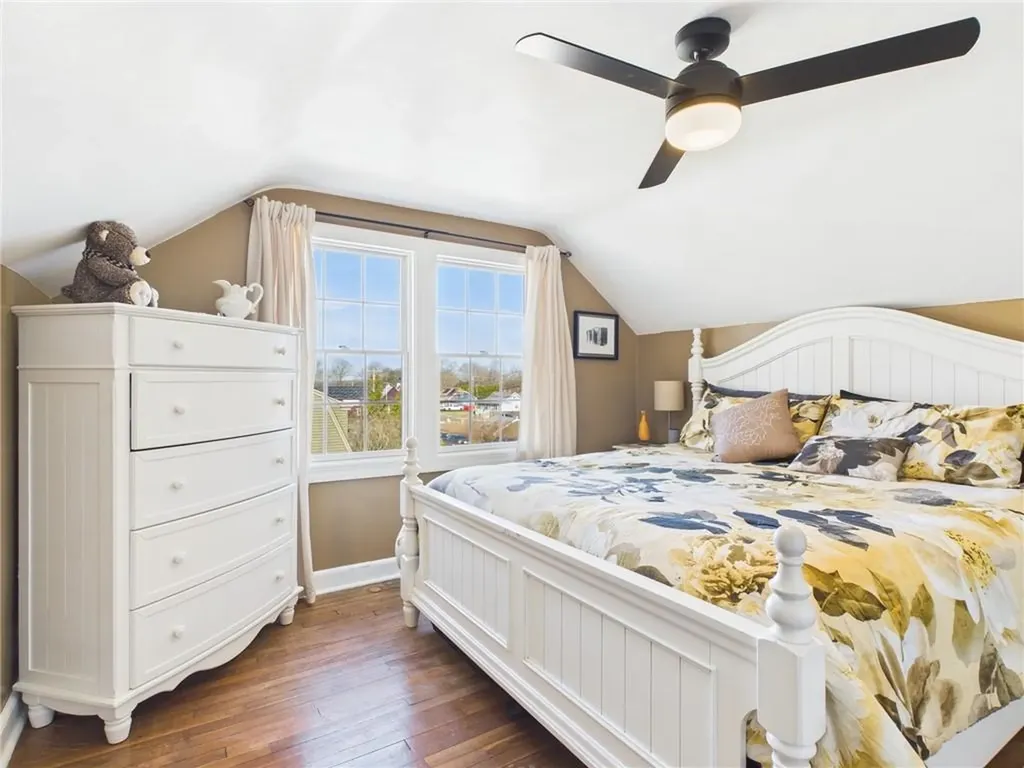 35 Hambly Road Tiverton RI 02878