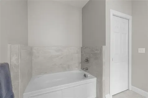 54 Stony Brook Lane Portsmouth RI 02871