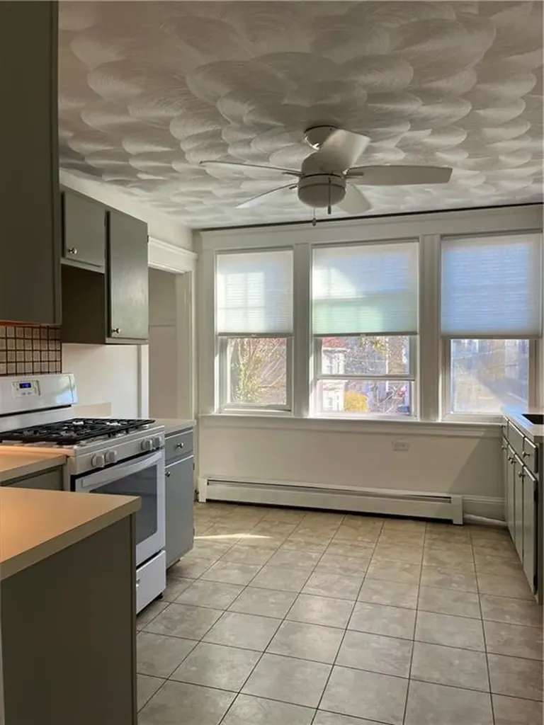 51 Radcliffe Avenue Providence RI 02908