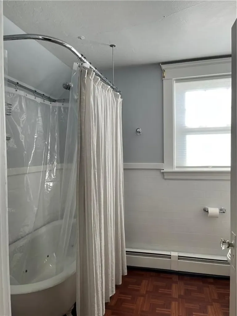 51 Radcliffe Avenue Providence RI 02908