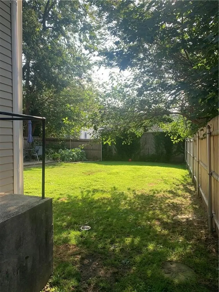 51 Radcliffe Avenue Providence RI 02908
