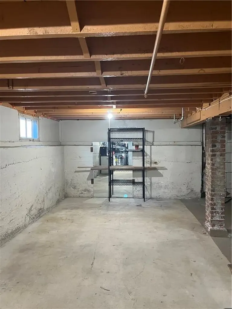 51 Radcliffe Avenue Providence RI 02908