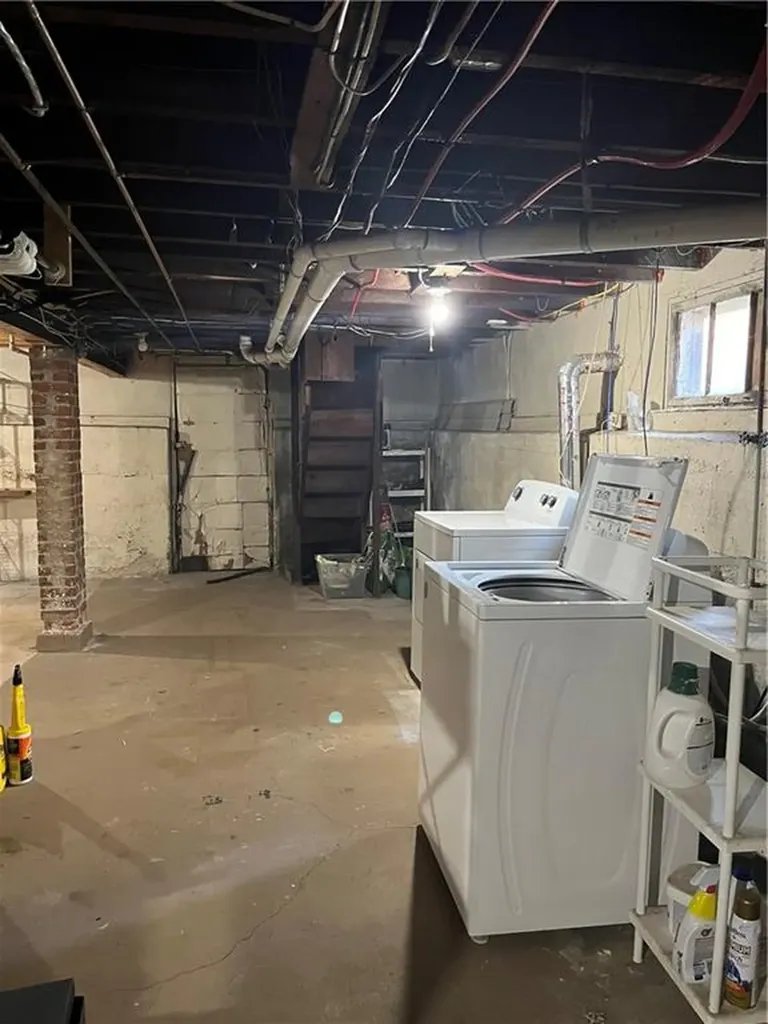51 Radcliffe Avenue Providence RI 02908