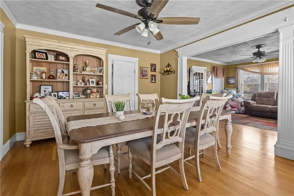 17 Boutwell Street Pawtucket RI 02860