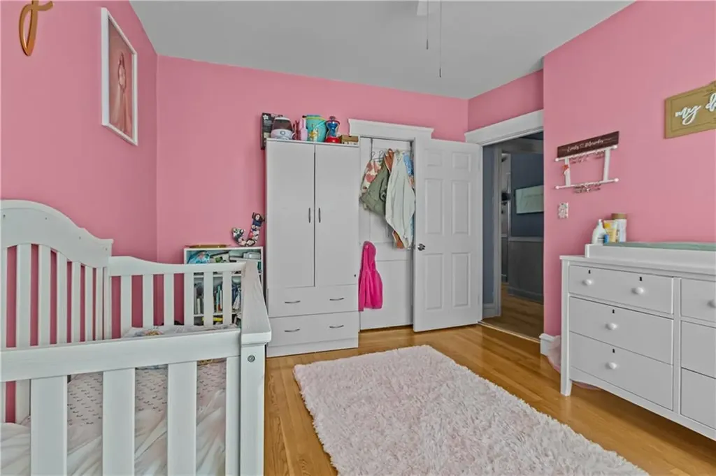 17 Boutwell Street Pawtucket RI 02860
