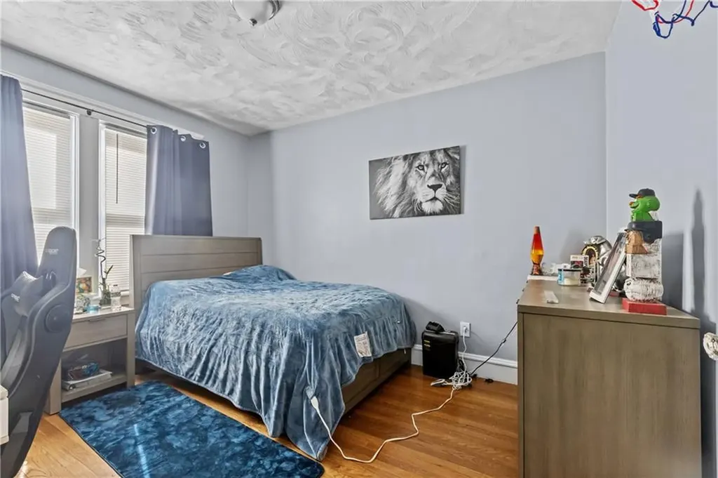 17 Boutwell Street Pawtucket RI 02860