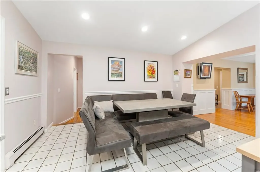 326 Simmonsville Avenue Johnston RI 02919