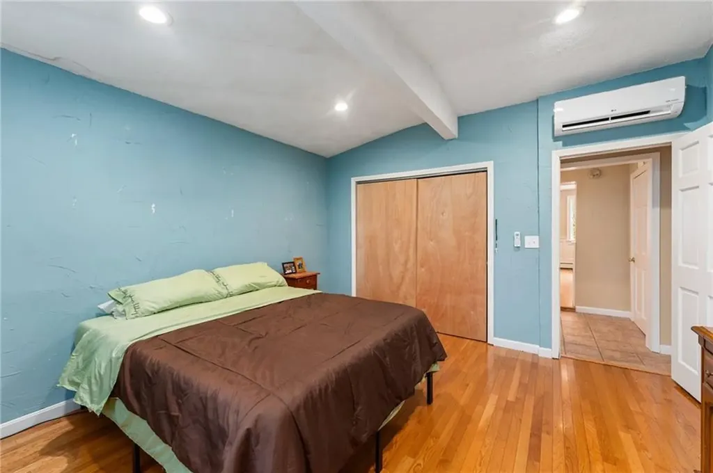 326 Simmonsville Avenue Johnston RI 02919
