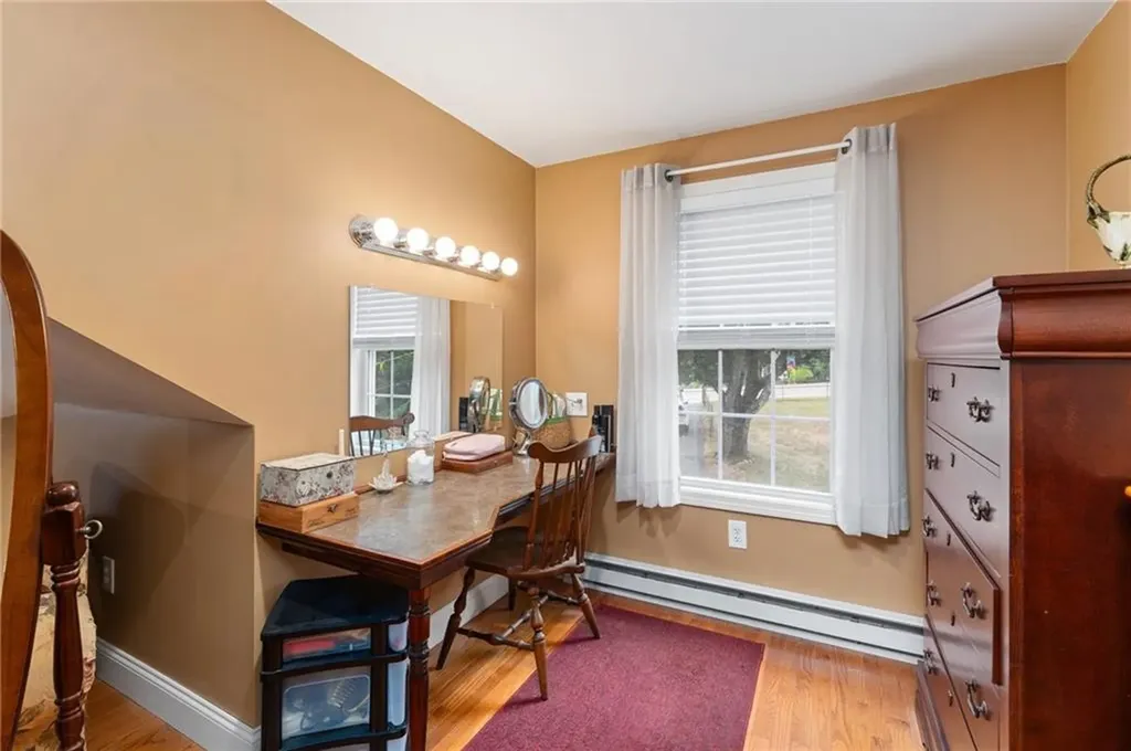 326 Simmonsville Avenue Johnston RI 02919