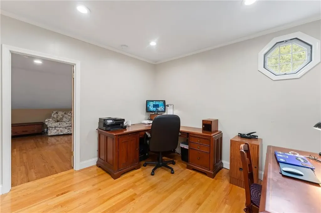 326 Simmonsville Avenue Johnston RI 02919