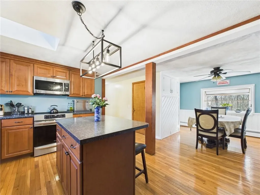 64 Laurel Avenue Coventry RI 02816