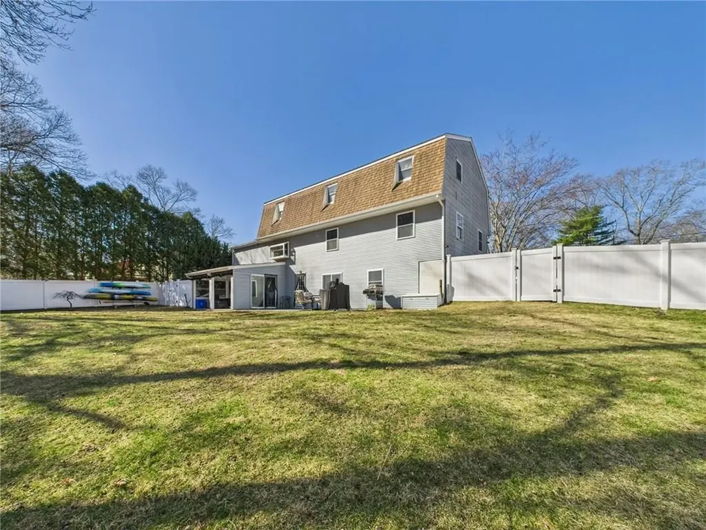 64 Laurel Avenue Coventry RI 02816