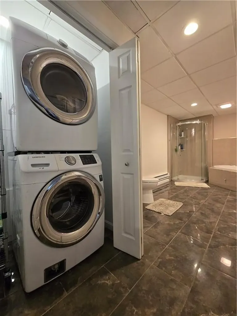 29 Pleasant View Avenue Johnston RI 02919