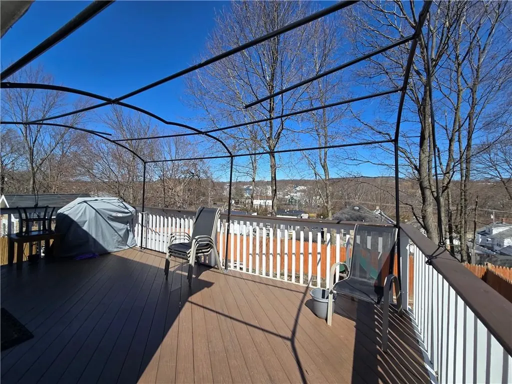 29 Pleasant View Avenue Johnston RI 02919