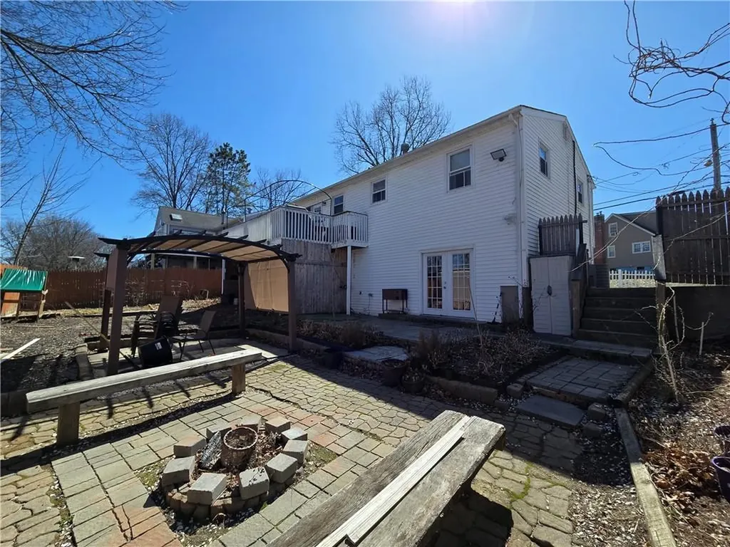 29 Pleasant View Avenue Johnston RI 02919