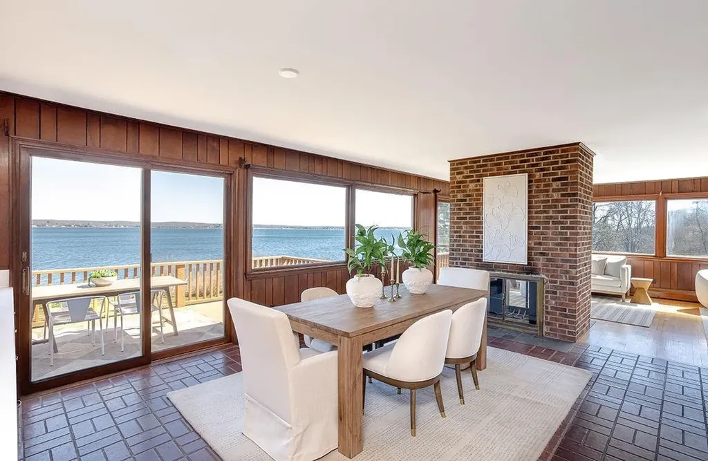 206 Immokolee Drive Portsmouth RI 02871