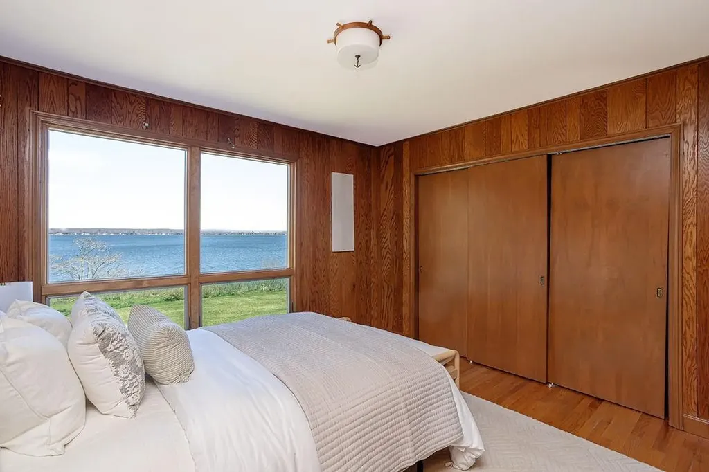 206 Immokolee Drive Portsmouth RI 02871