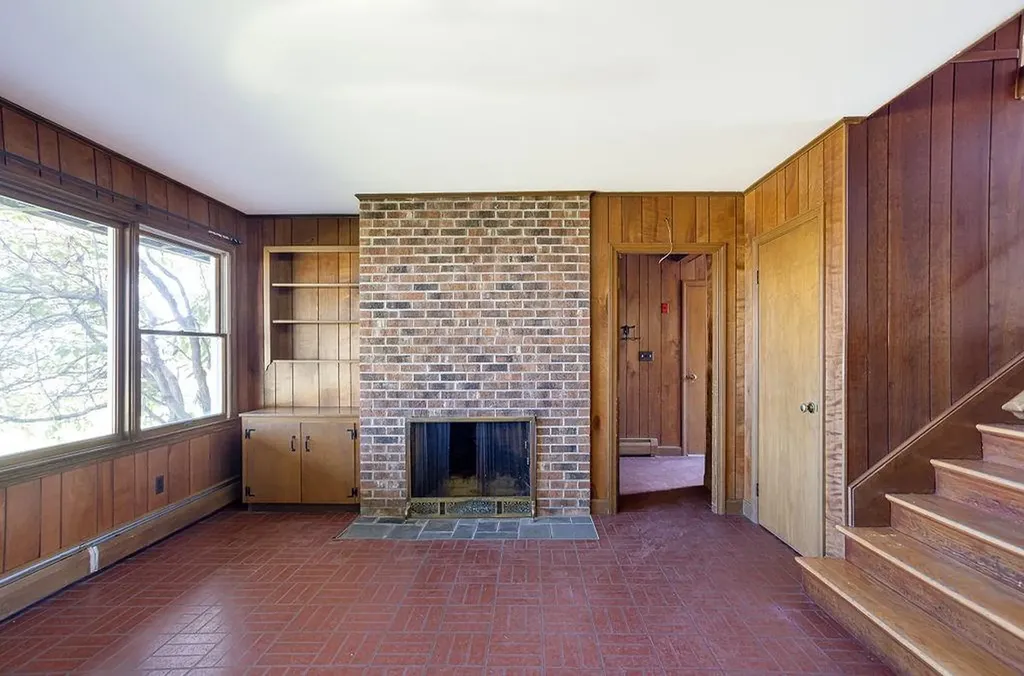206 Immokolee Drive Portsmouth RI 02871