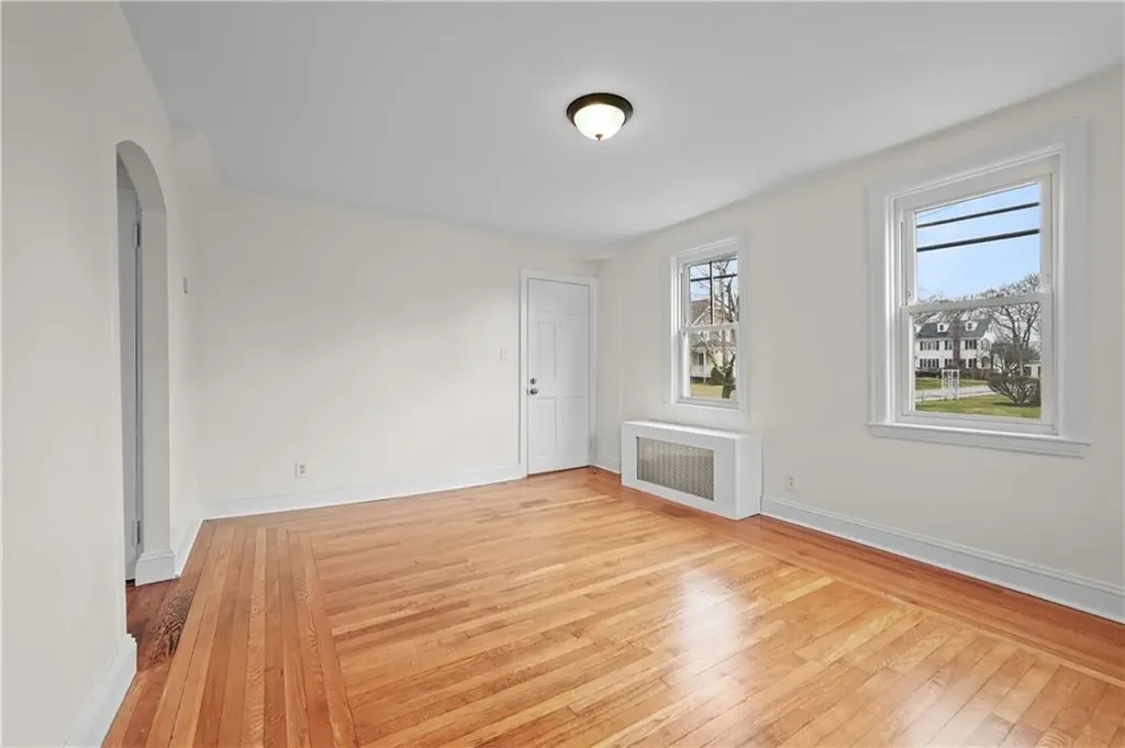 1032 Smithfield Avenue Lincoln RI 02865
