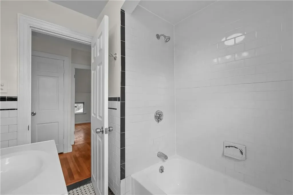 1032 Smithfield Avenue Lincoln RI 02865