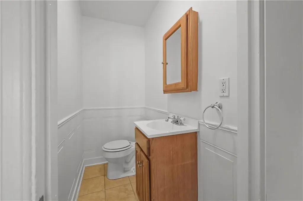 1032 Smithfield Avenue Lincoln RI 02865