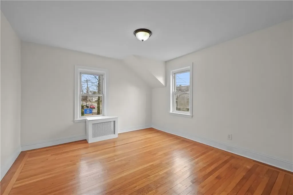 1032 Smithfield Avenue Lincoln RI 02865