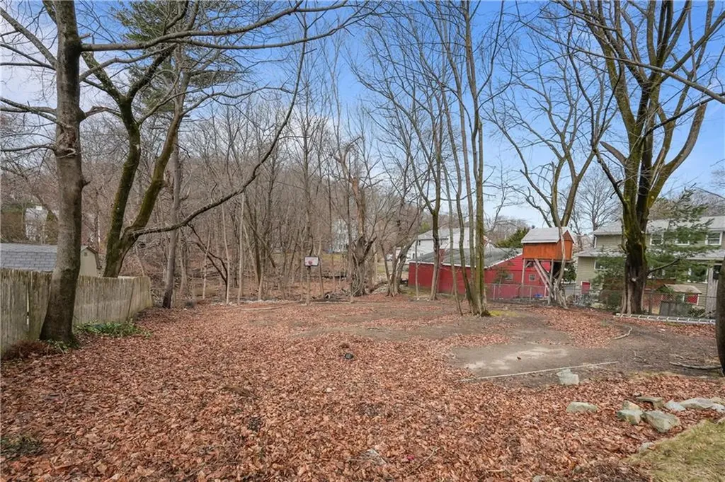 1032 Smithfield Avenue Lincoln RI 02865