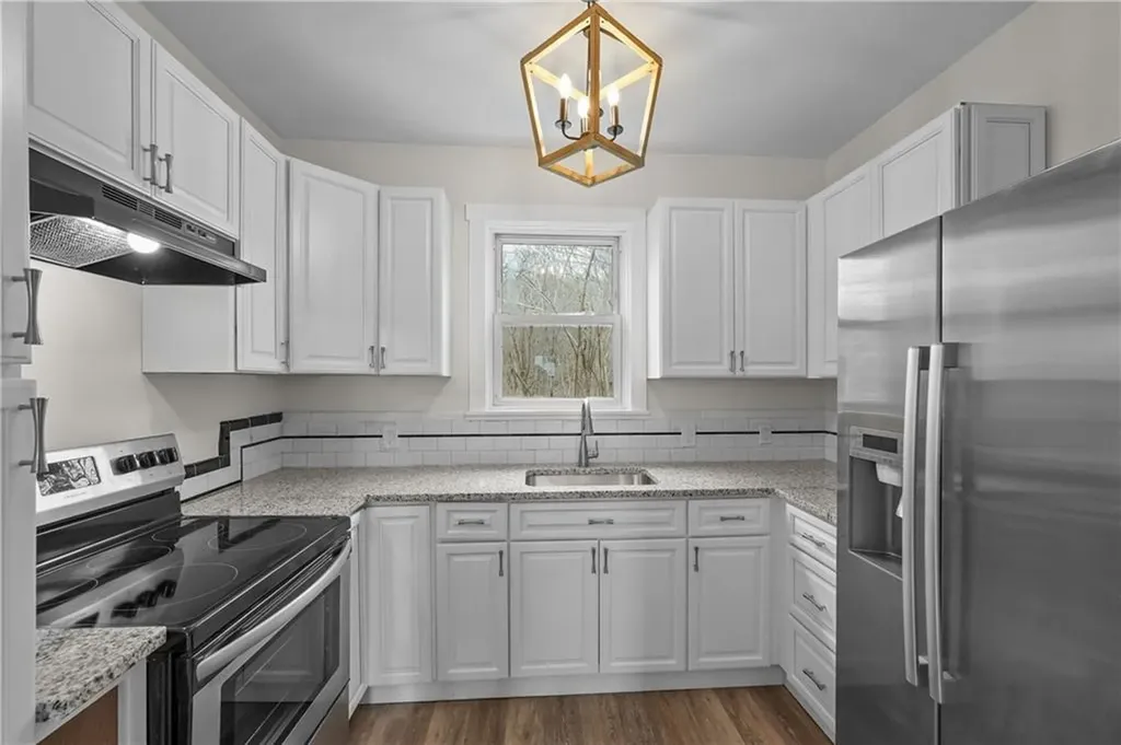 1032 Smithfield Avenue Lincoln RI 02865