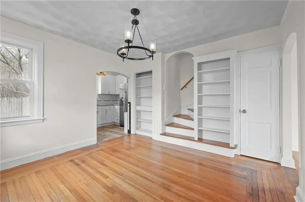 1032 Smithfield Avenue Lincoln RI 02865