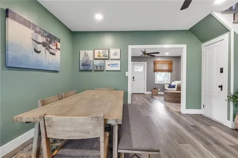 68 Cottage Avenue Portsmouth RI 02871