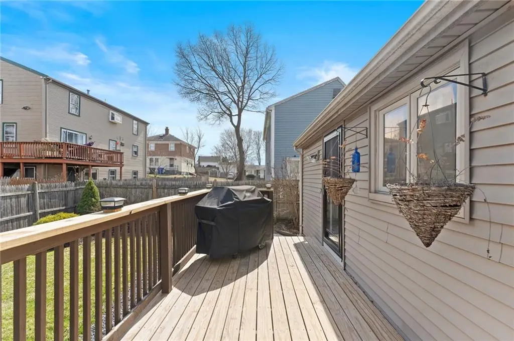 46 Eliot Avenue North Providence RI 02904
